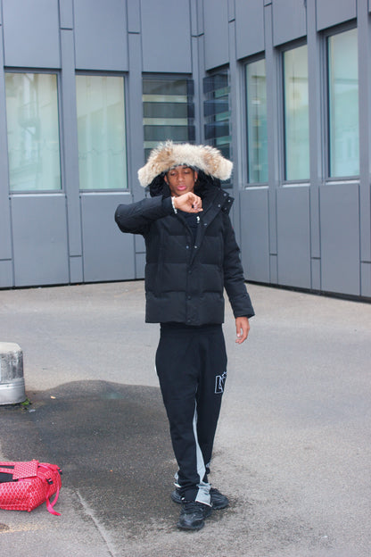 Levont Pants + Levont Bracelet (Combo Pack)